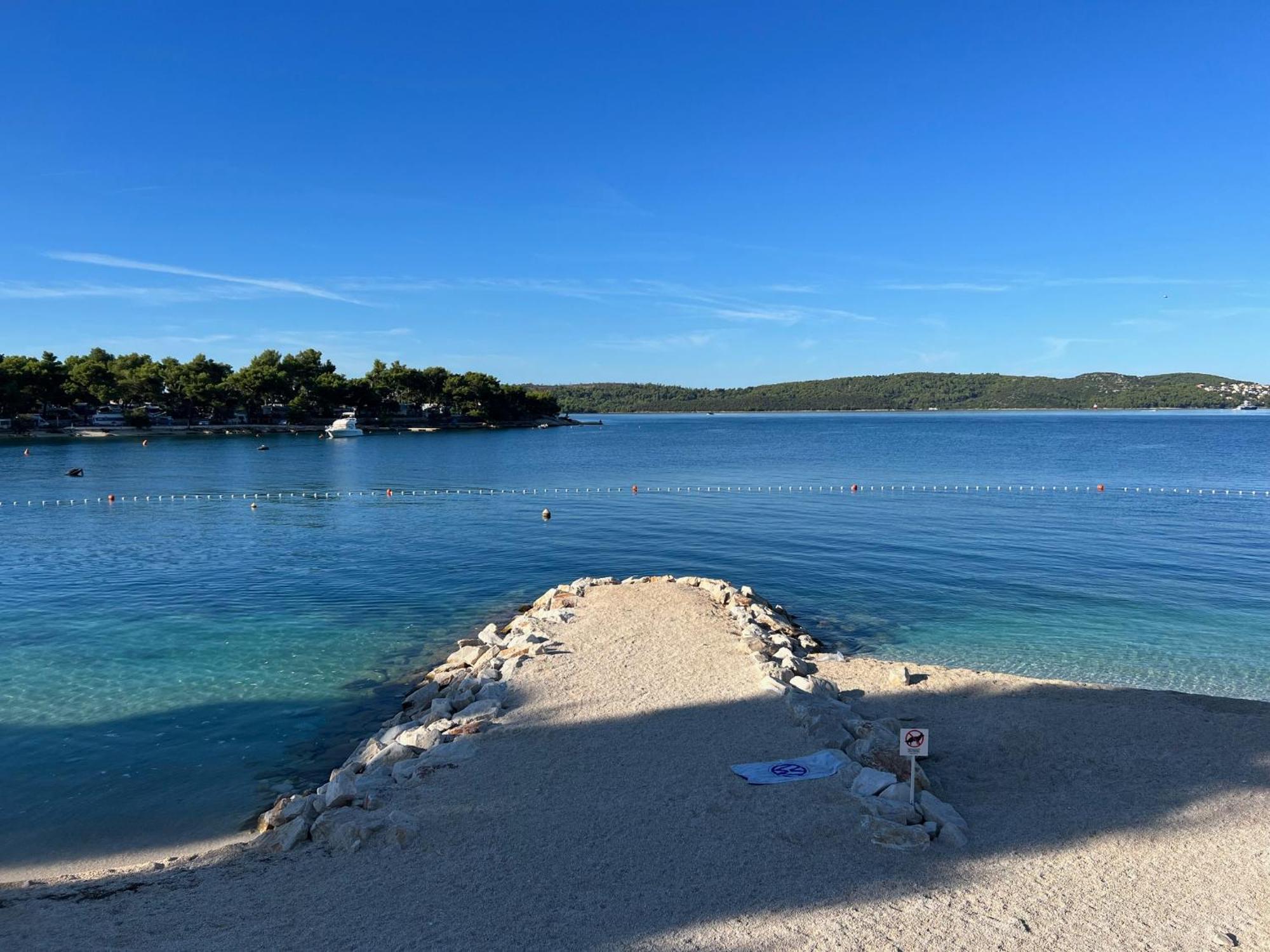 Apartments Dado Trogir Exterior photo